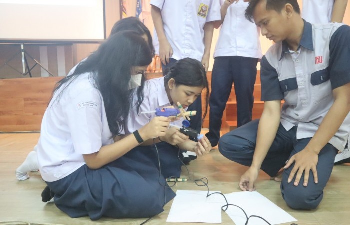 WORKSHOP MEMBUAT CATAPULT MINI