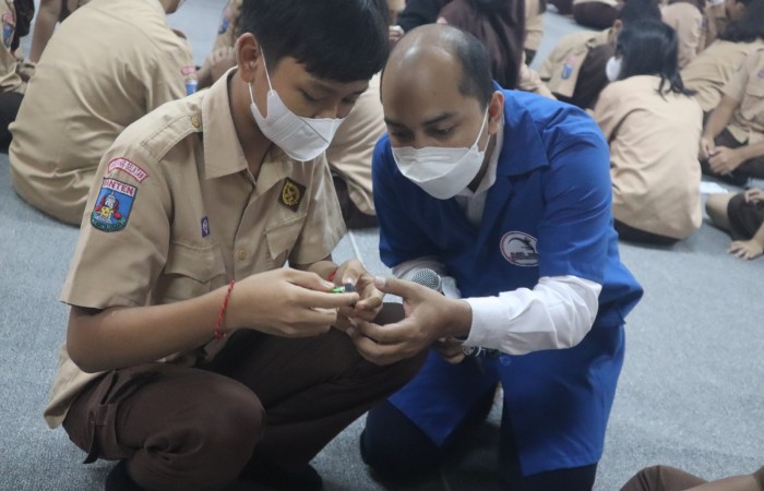 PROJECT MEMBUAT MOBIL SURYA CELL